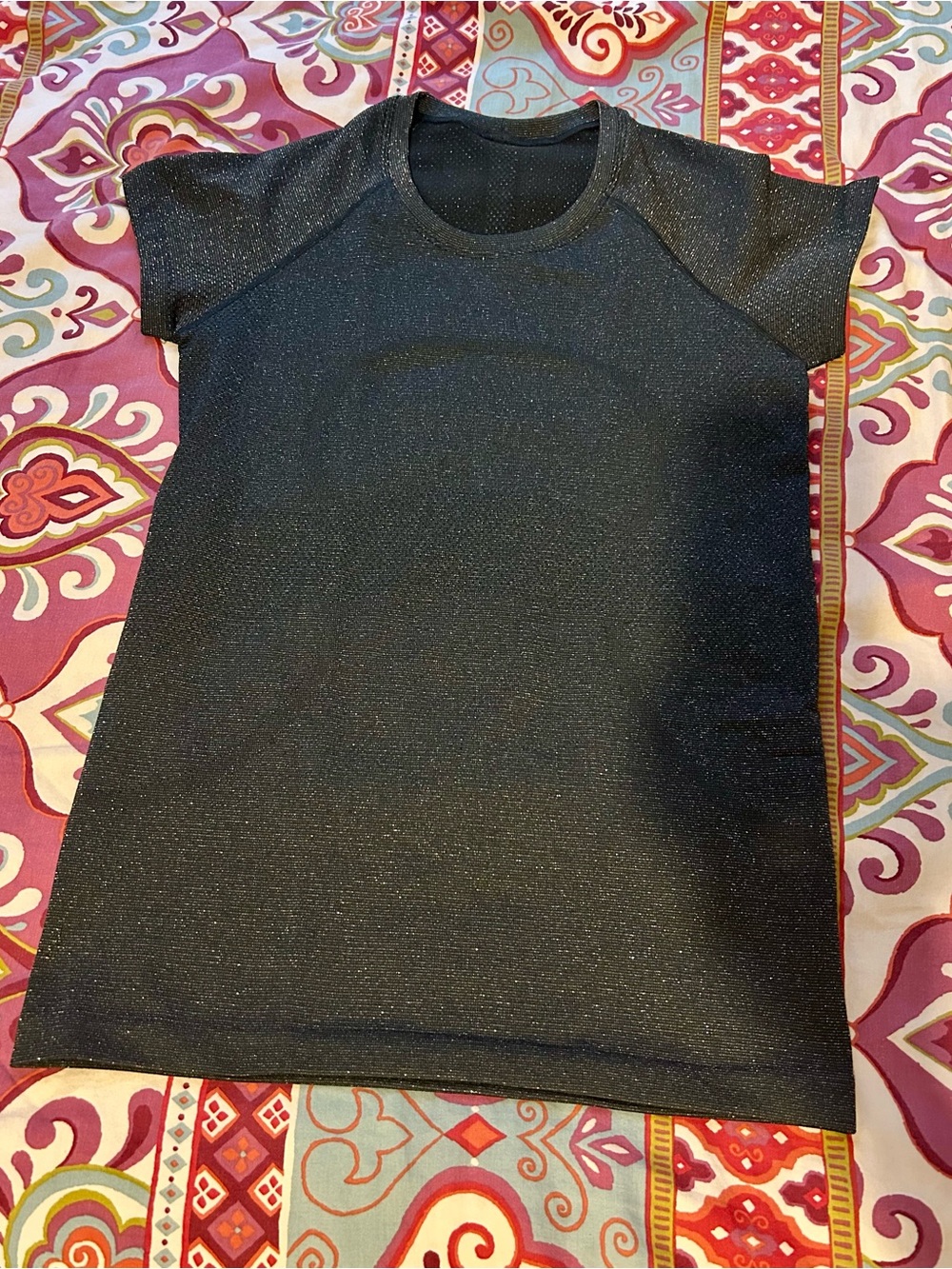 lululemon Swiftly Tech Short-Sleeve Shirt 2.0
Hip Length
Sparkle Size 8
